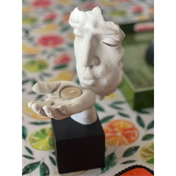 Art statue Blowing a Kiss Tealight Candle Holder Large - Picture 1 of 8